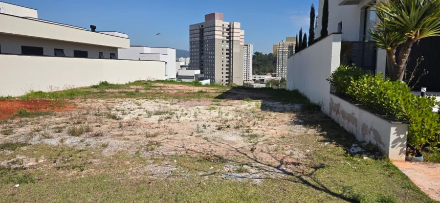 Terreno em Condomínio - Venda - Loteamento Residencial e Comercial Horto Florestal - Jundiaí - SP