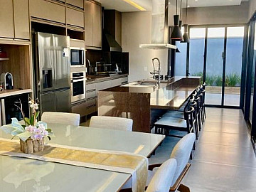Casa Brisas Jundia�